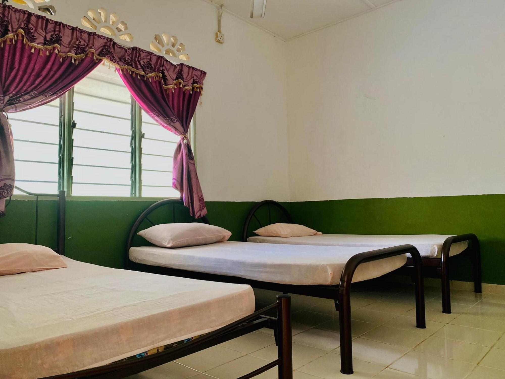 Delimah Guesthouse Kuala Tahan Εξωτερικό φωτογραφία